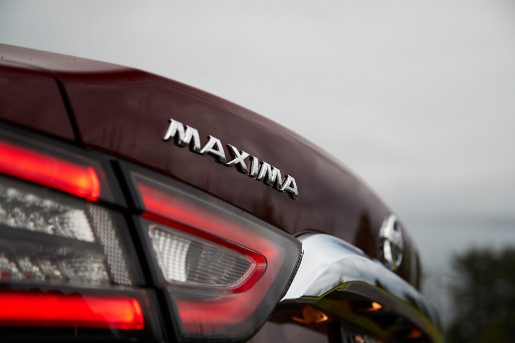 Nissan Máxima