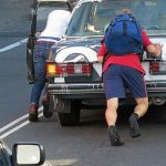 Empujar el coche puede afectar a tu catalizador.