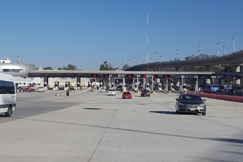 Capufe informa que la afluencia en las carreteras bajó en semana santa.