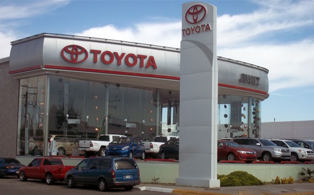 Toyota y Ford dan facilidades para que los clientes puedan gestionar mejor sus gastos.