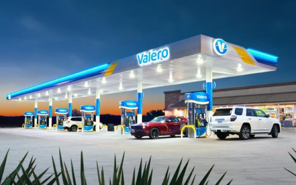 Valero continúa con planes d eexpansión pese a coronavirus.