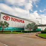 Toyota cierra sus plantas, y sus operaciones regresarán por lo menos al 1 de mayo en Norteamérica.