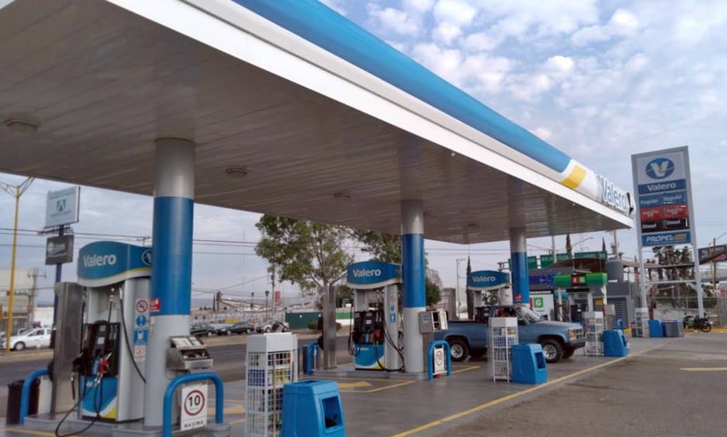 Valero abre más gasolineras