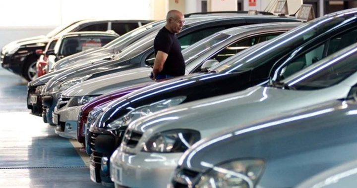 Abril el peor mes en venta de autos