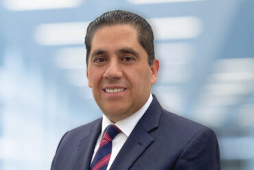 ernesto carrión chicago pneumatic