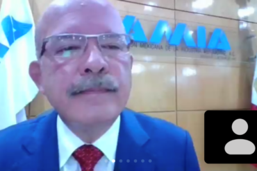 AMIA da giro de timón