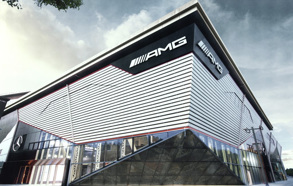 Mercedes Benz apuesta a una experiencia única para vender Alianza