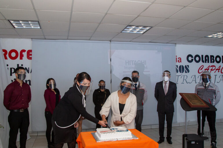 Hitachi recibe certificación Q1 de Ford