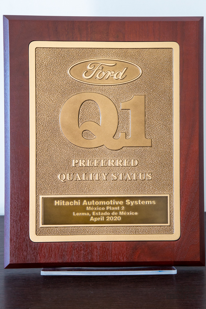 Hitachi recibe certificación Q1 de Ford