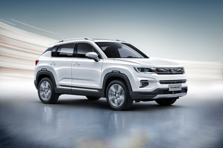 Changan cs35 plus белый