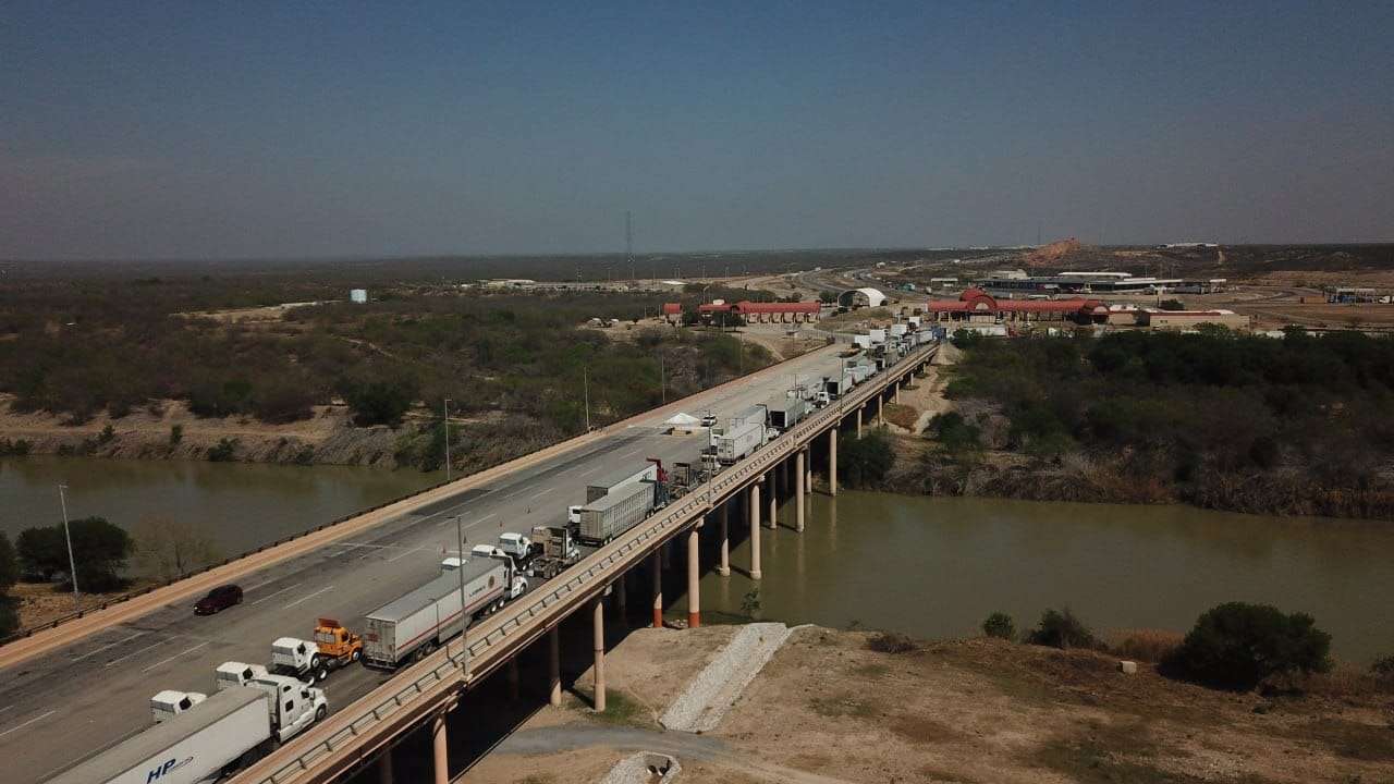 Acelera modernización de Puerto Colombia en Nuevo León para recibir a Tesla 