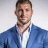 TIM TEBOW EN SEMA SHOW