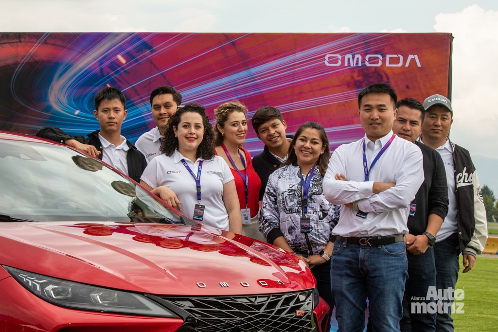 Omoda O5 GT listo para rodar en México