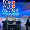 Los directores de Nissan y Toyota en Foro AMDA