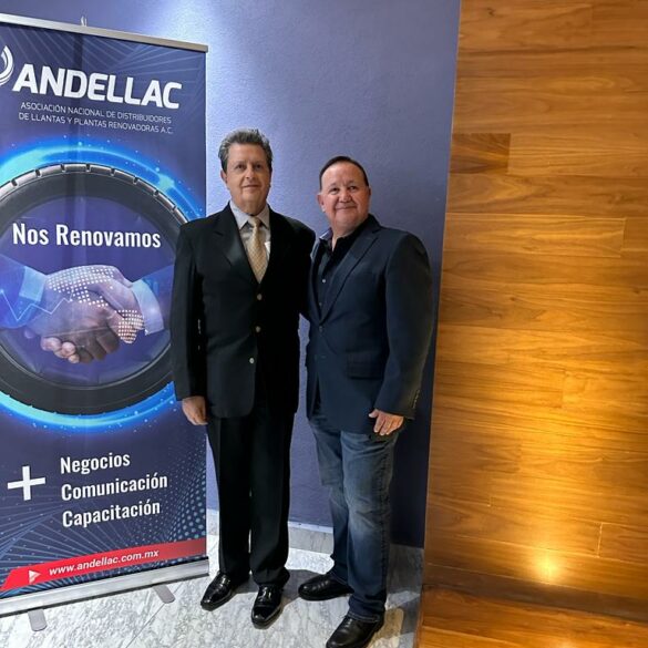 Enrique Acosta, presidente de Andellac y Fernando García Luevano, ex presidente de Andellac