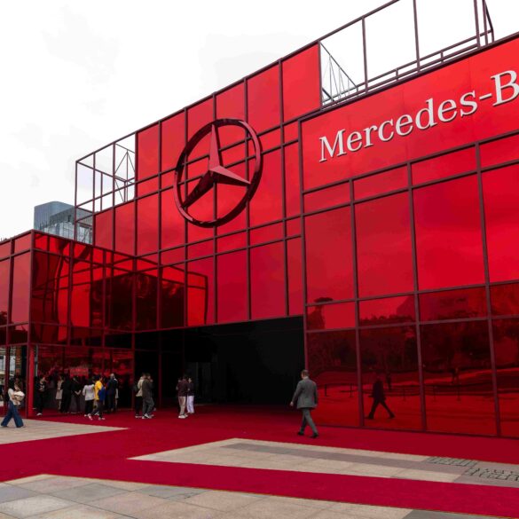 Mercedes
