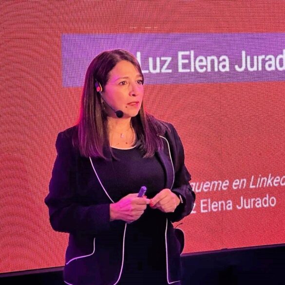 Luz Elena Jurado en la Convención de Mujeres ARIDRA