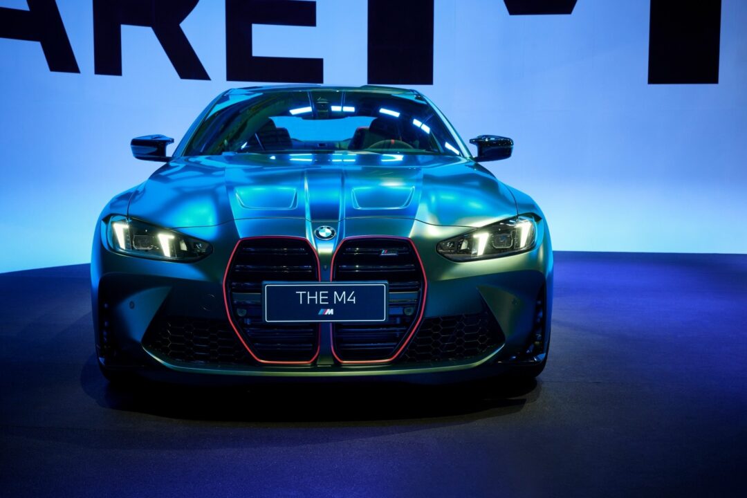 P90596345_lowRes_bmw-m4-edition-nuerb