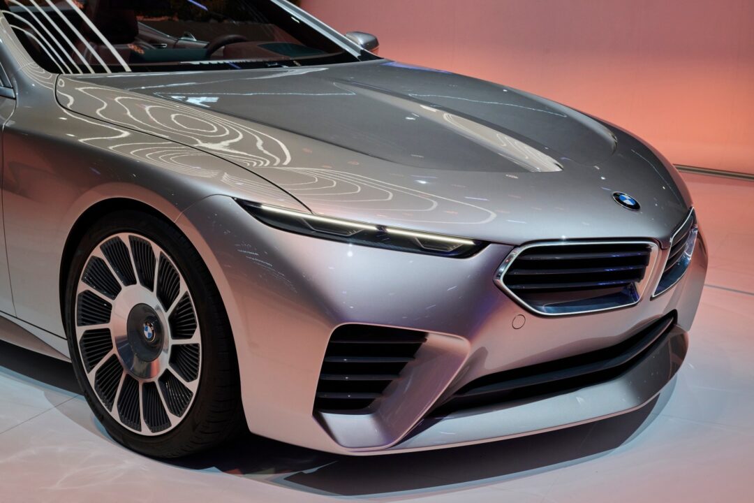 P90596396_lowRes_bmw-concept-skytop-0