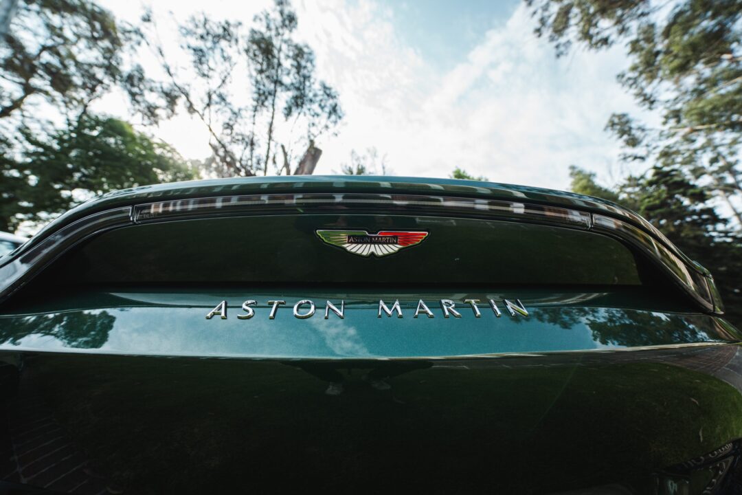 AstonMartin-107