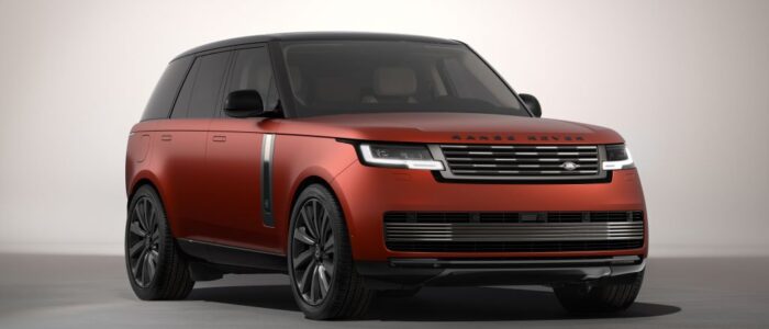 Range Rover SV Bespoke Santuario Edition